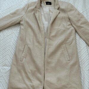 beige/ tan coat blazer